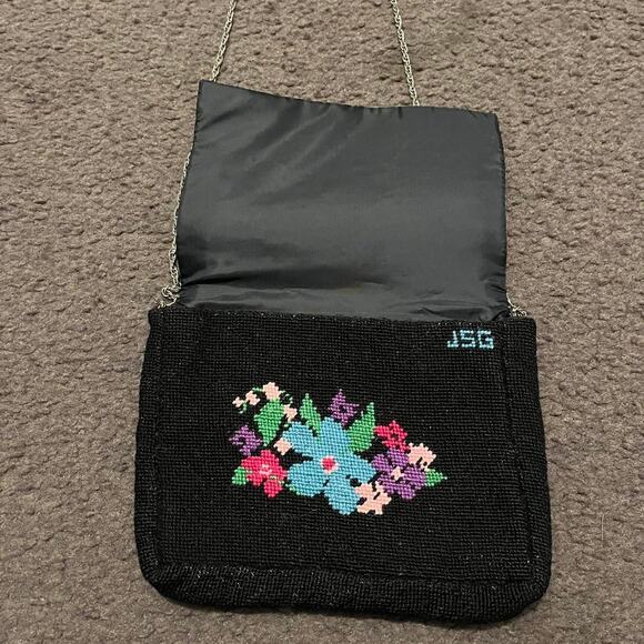 Vintage floral needlepoint bag - Picture 4 of 6